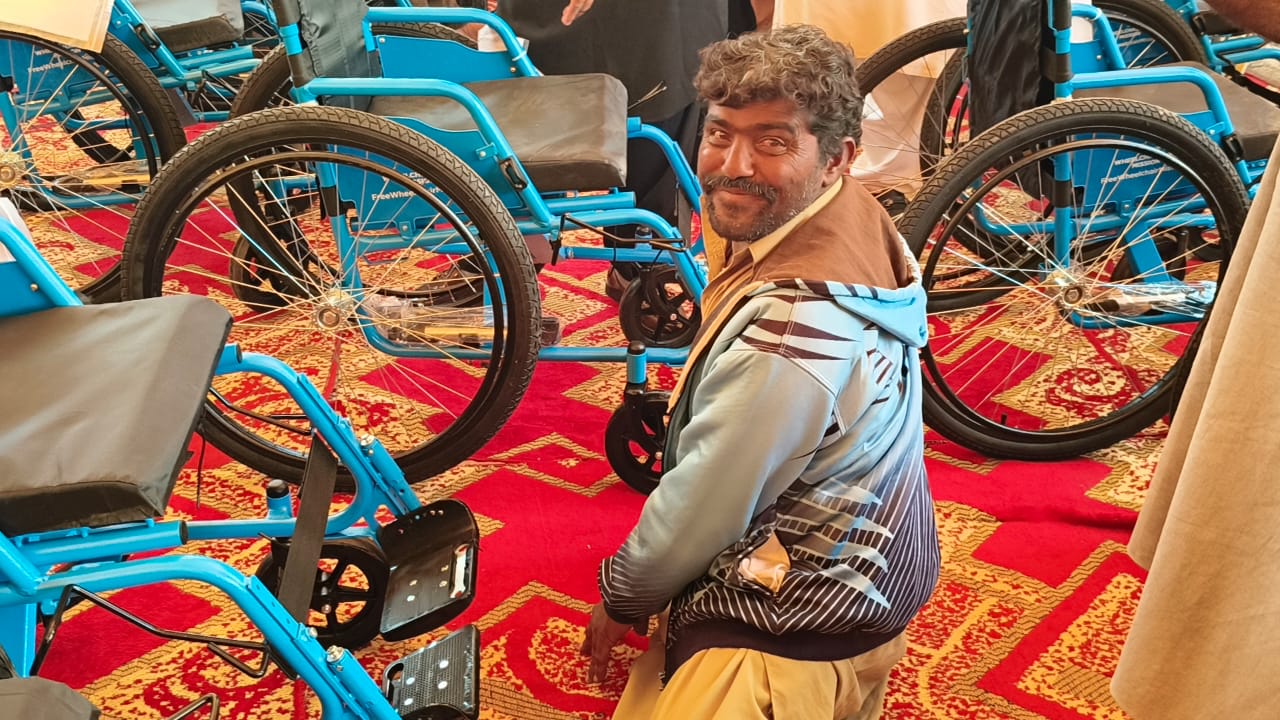 Community structures